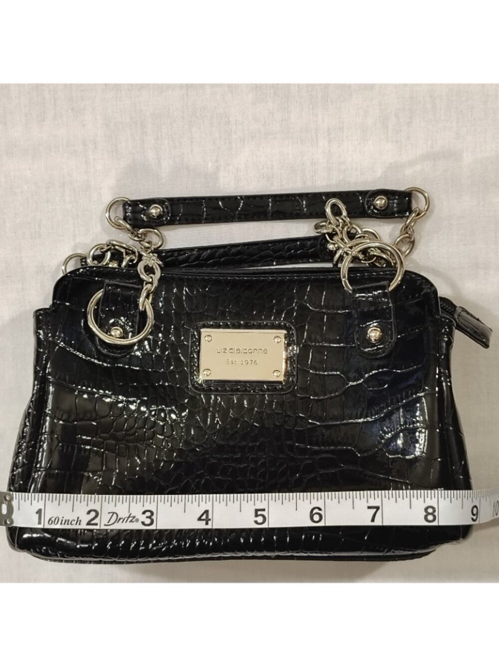 Liz Claiborne Handbag Purse Black 9"x6" Faux Croc Leather Shiny Pockets Chain - Picture 8 of 16